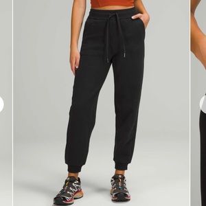 LULULEMON Scuba Relaxed High-Rise (HR) Jogger - BLACK, Size 0